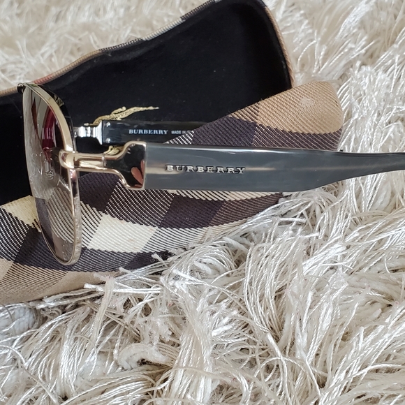 BURBERRY aviator sunglasses main image 4